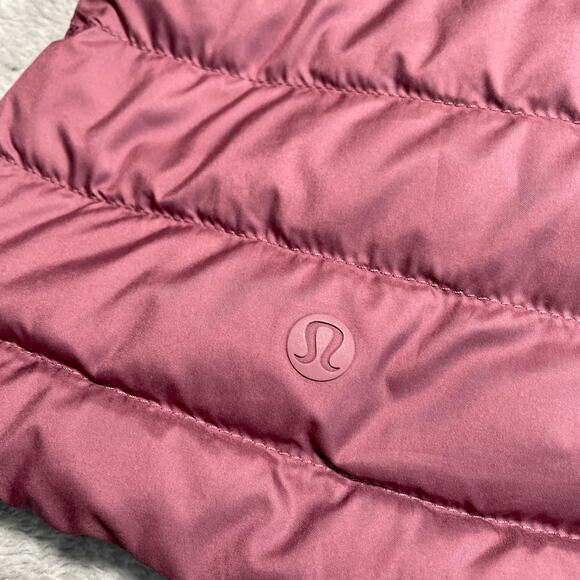 Lululemon Pack It Down Vest 4 Lightweight Packable Travel Goose Outdoor Hiking - Picture 5 of 10
